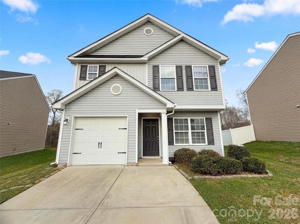 3013 Chatuge Ct., Charlotte, NC 28214