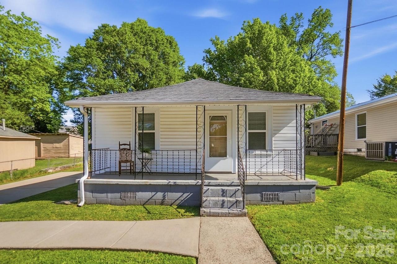 2606 E Spencer Ave., Gastonia, NC 28054