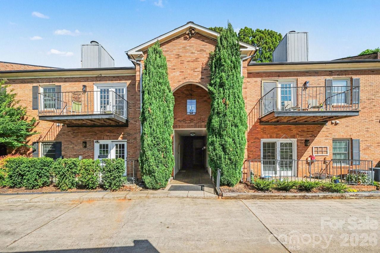 1012 Queens Rd. #Apt C, Charlotte, NC 28207