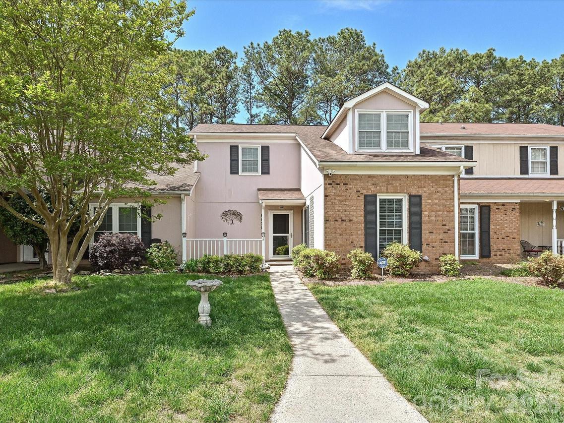 6816 Copernicus Cir., Charlotte, NC 28226