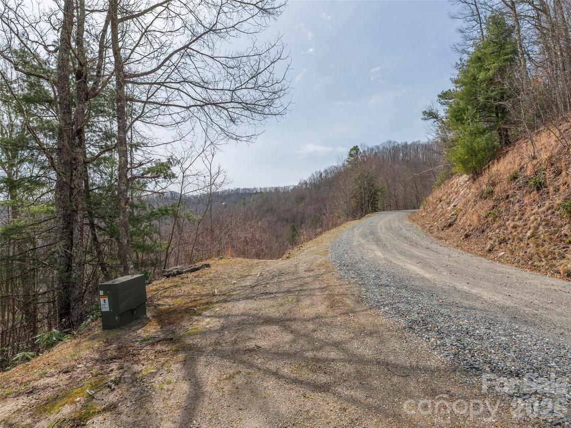 000 Sigogglin Rd. #17, Waynesville, NC 28786
