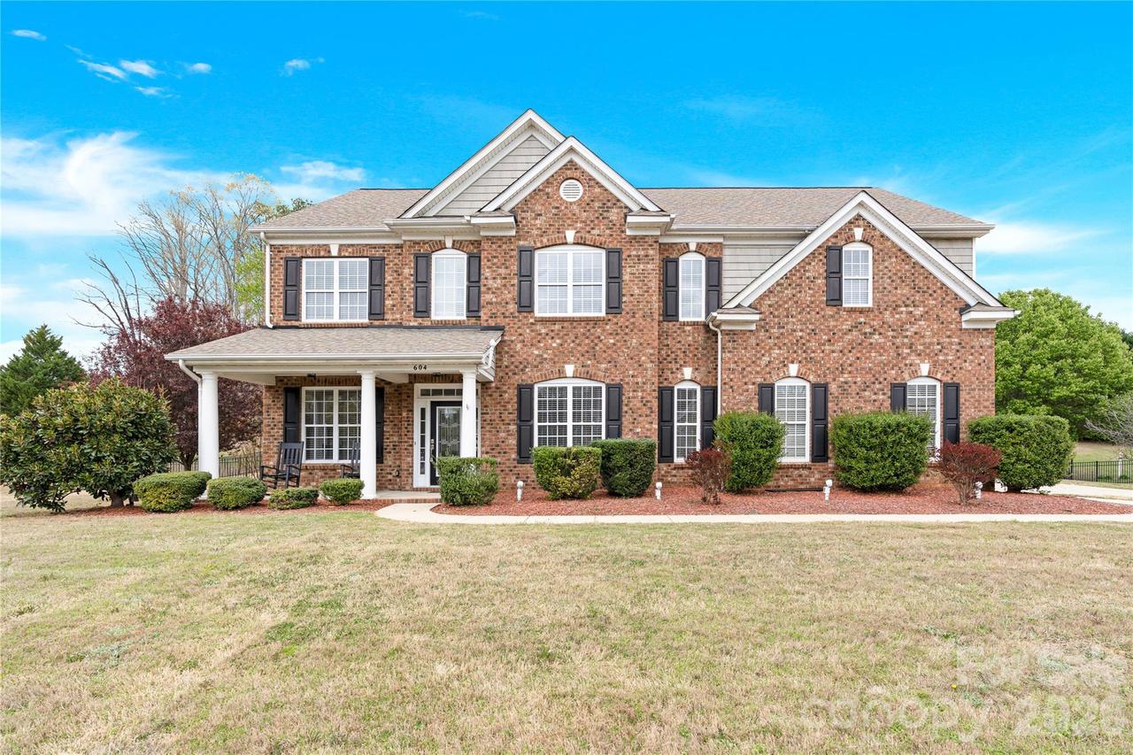 604 Palmerston Ln., Waxhaw, NC 28173