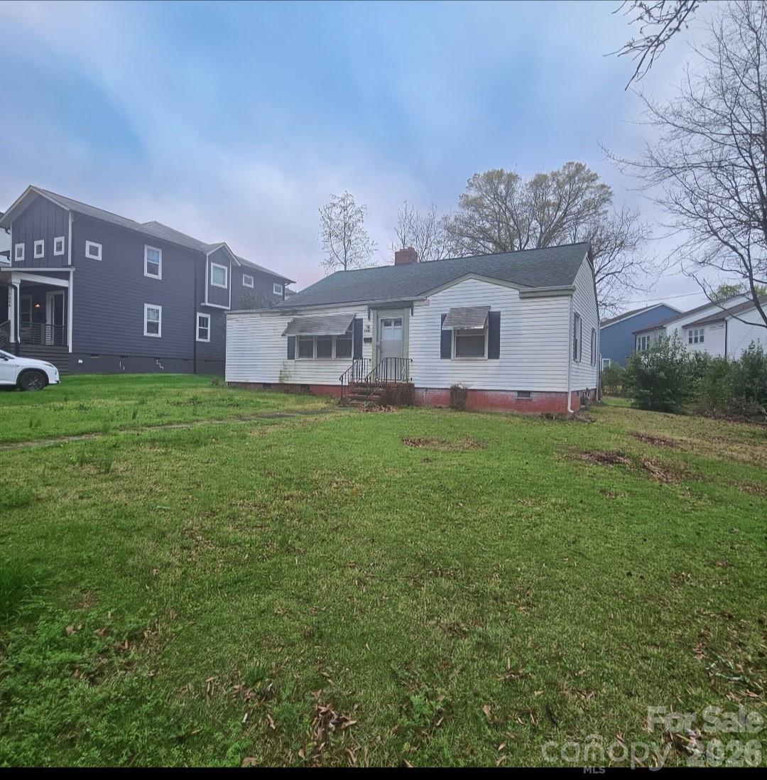 1040 Drummond Ave., Charlotte, NC 28205