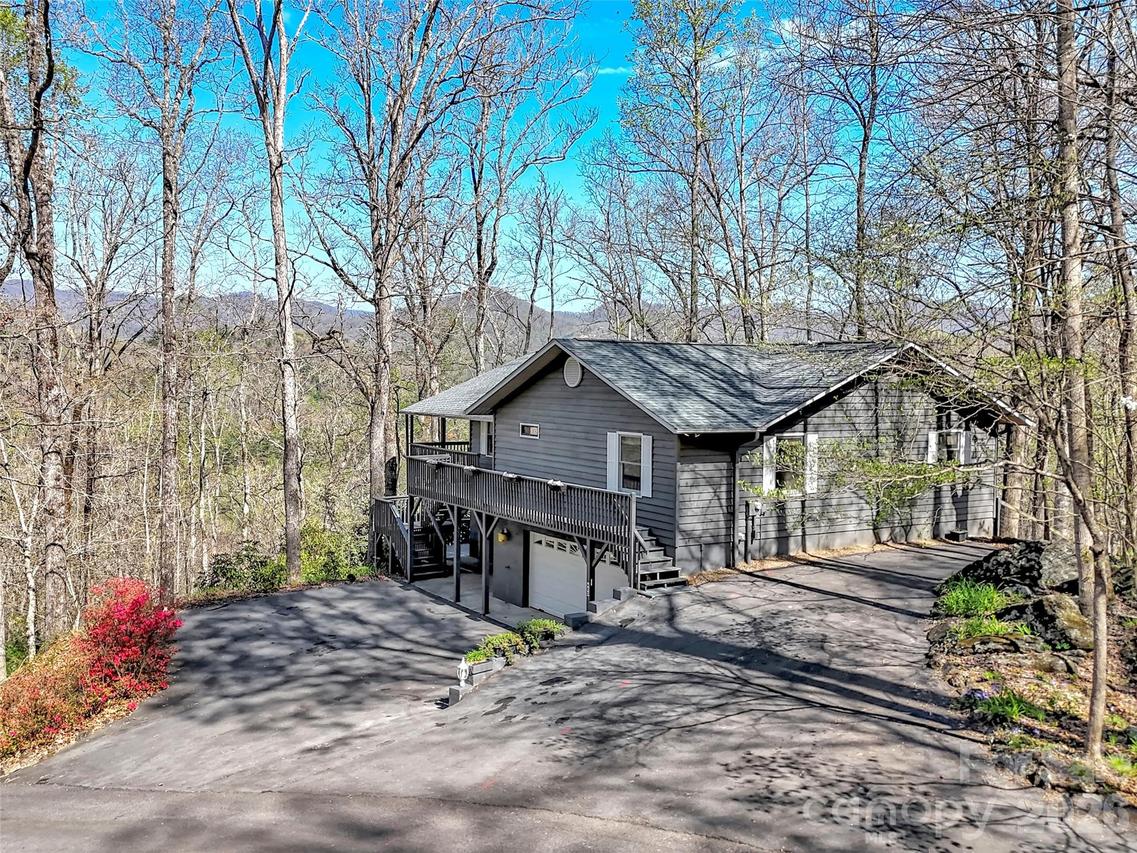 400 Indian Tr., Franklin, NC 28734