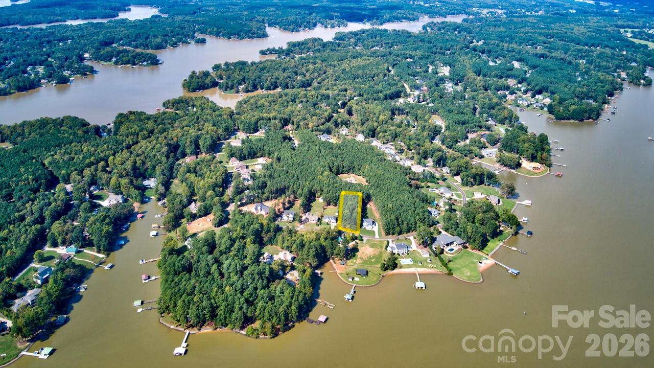 626 Kenway Loop, Mooresville, NC 28117