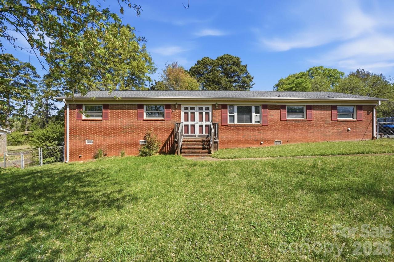 9631 Sunway Dr., Mint Hill, NC 28227