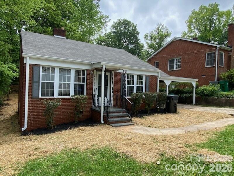 1905 Russell Ave., Charlotte, NC 28216