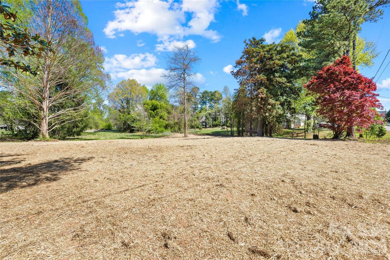 126 Aqua Dr. #4, Mooresville, NC 28117