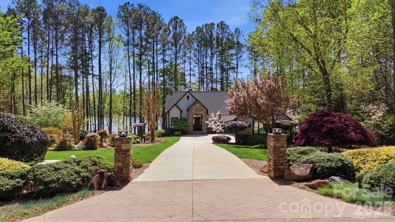 901 Sunset Pointe Dr., Salisbury, NC 28146