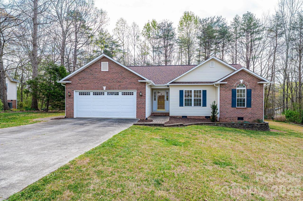 3410 Overbrook Dr., Conover, NC 28613