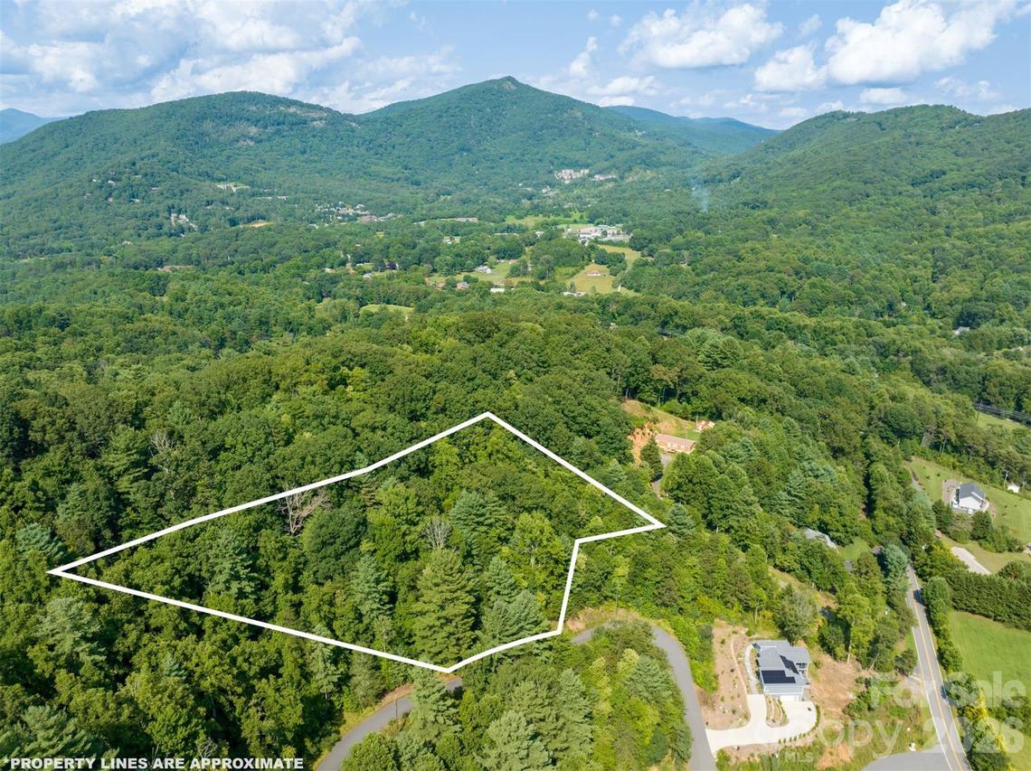 Lot 5 Autumn Trail Ln., Asheville, NC 28803