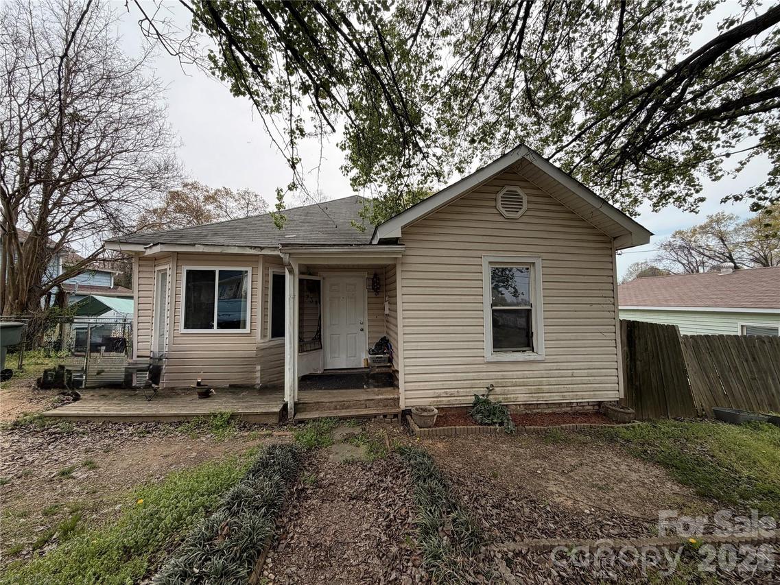 731 E 3rd Ave., Gastonia, NC 28054