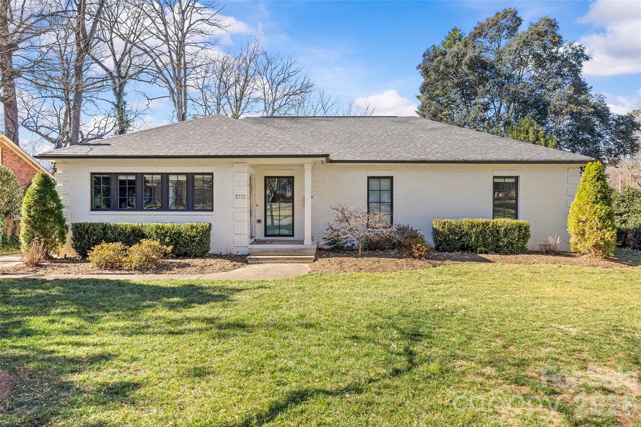 3712 Champaign St., Charlotte, NC 28210