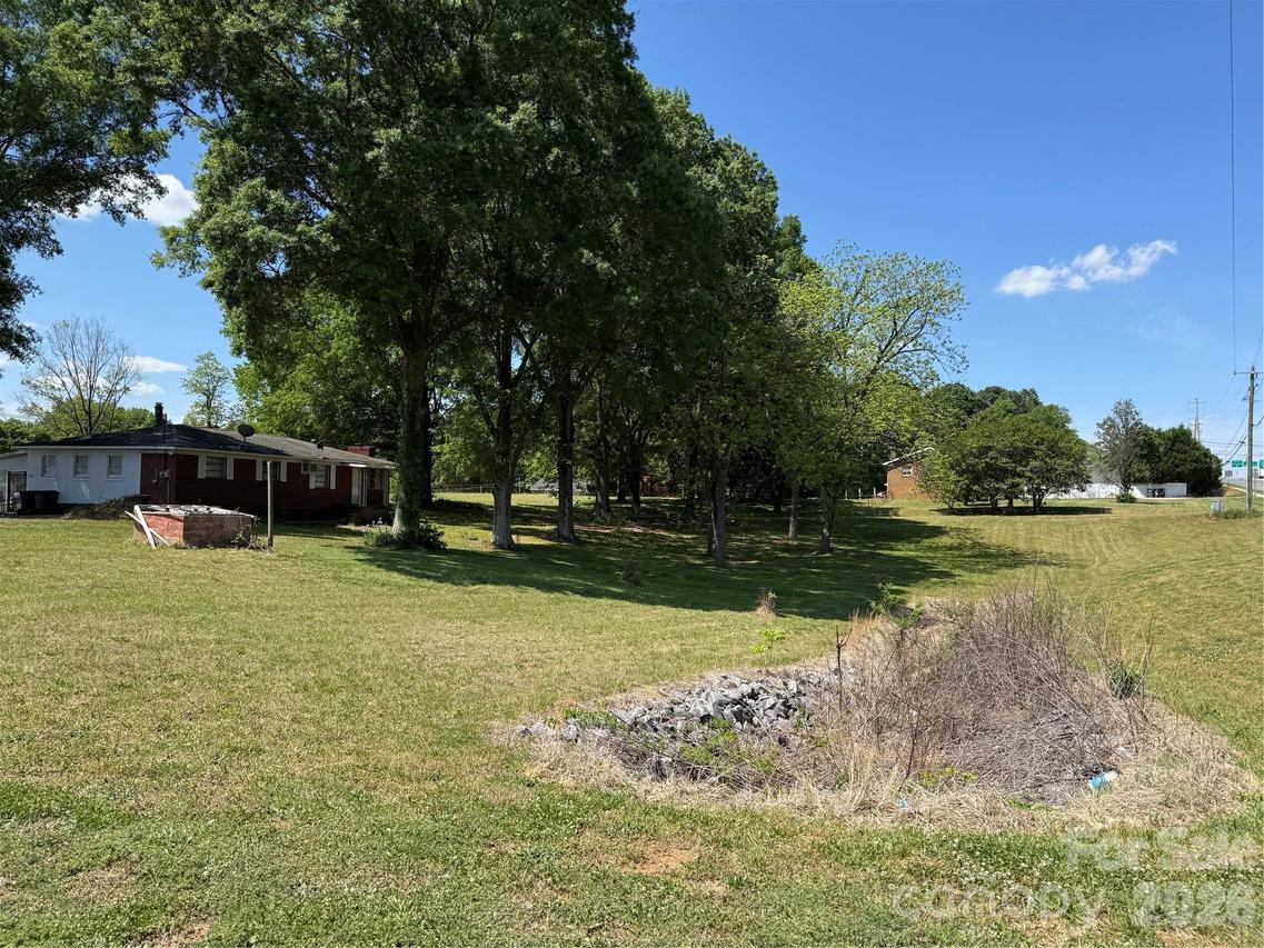 4221 Davidson Hwy., Concord, NC 28027