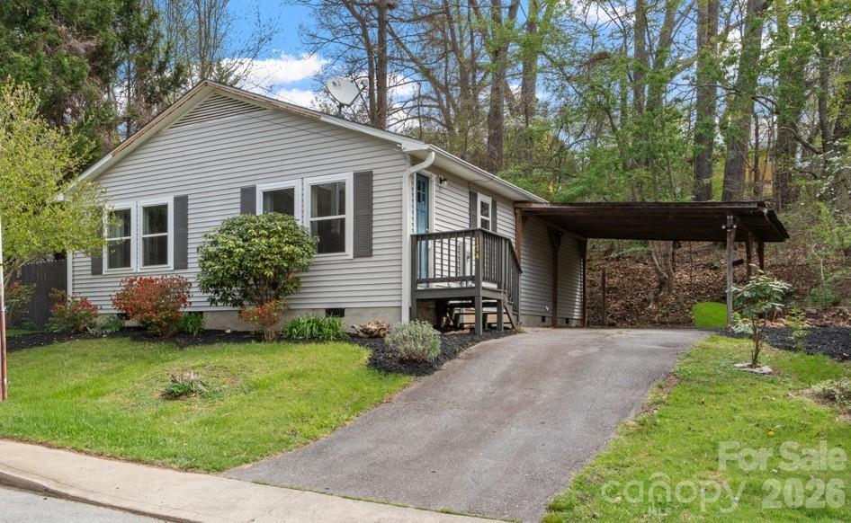 174 Wellington St., Asheville, NC 28806