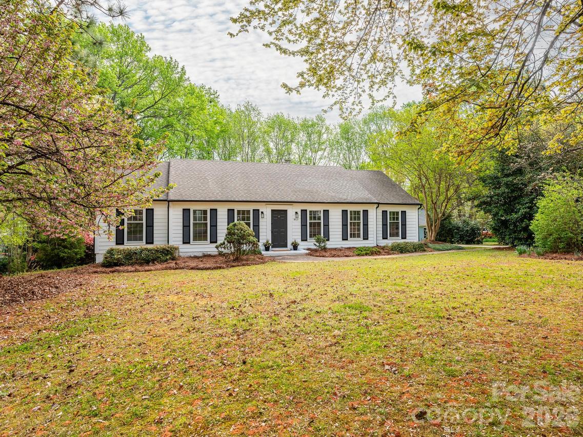 9012 Waggoneer Cir., Charlotte, NC 28270