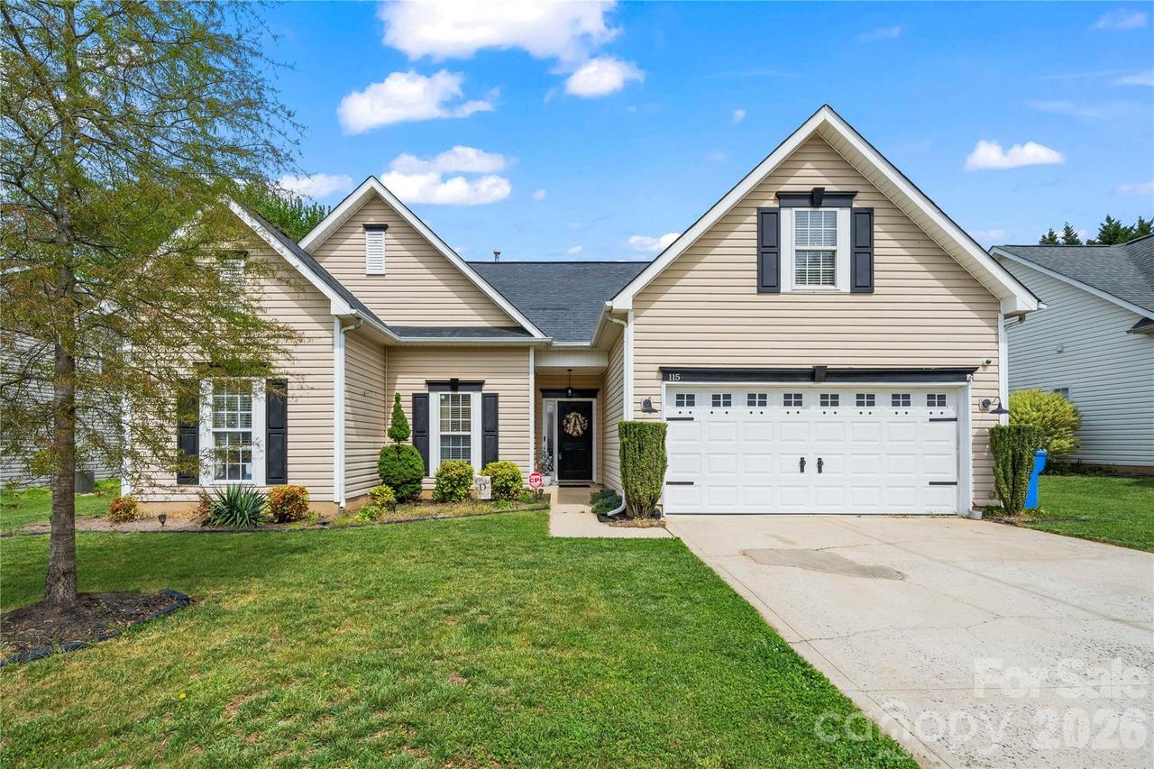 115 Kristens Court Dr., Mooresville, NC 28115