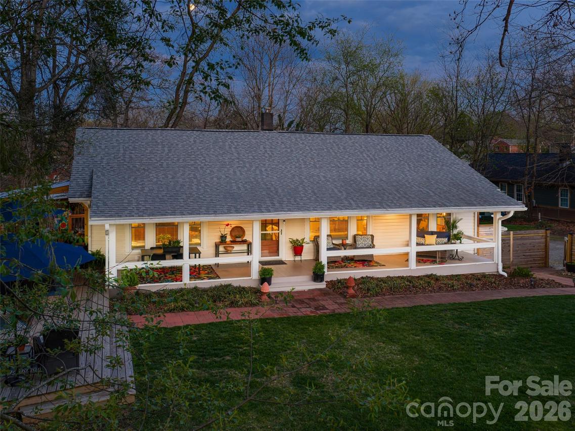 90&96 Virginia Ave., Asheville, NC 28806