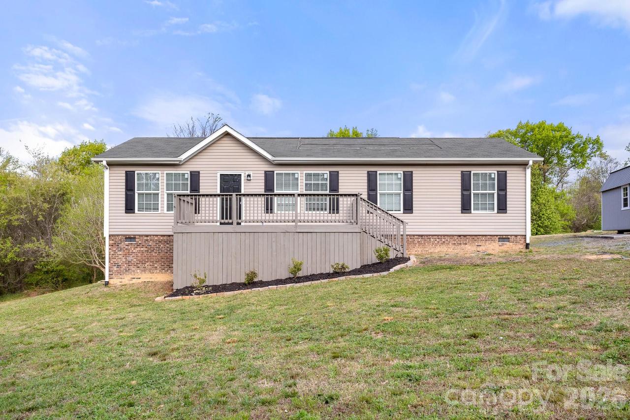 6901 Oxbow Ln., Monroe, NC 28110