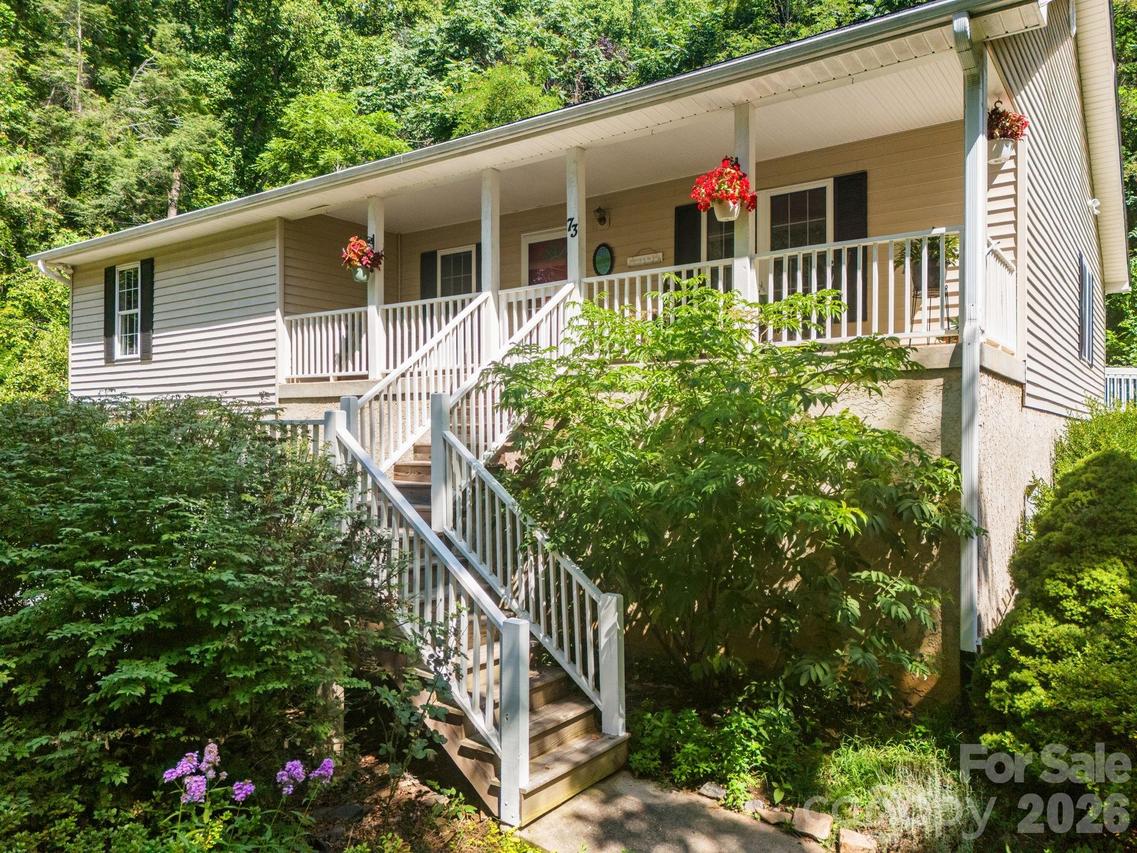 73 Waters Rd., Asheville, NC 28805