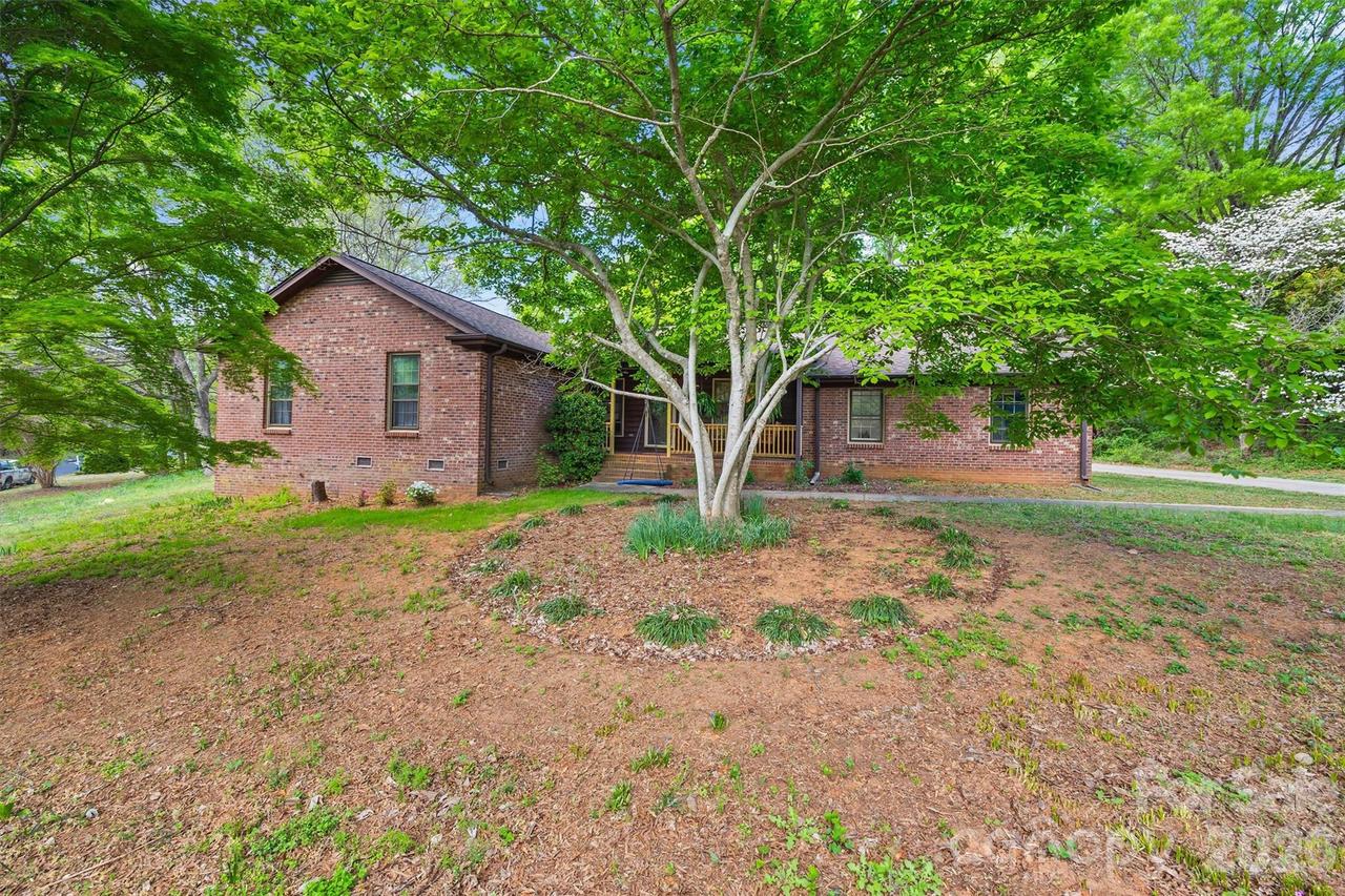 10035 Little Creek Rd., Mint Hill, NC 28227