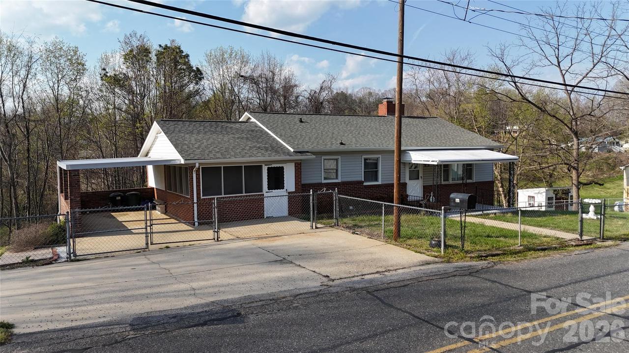 309 Morehead Dr., Marion, NC 28752