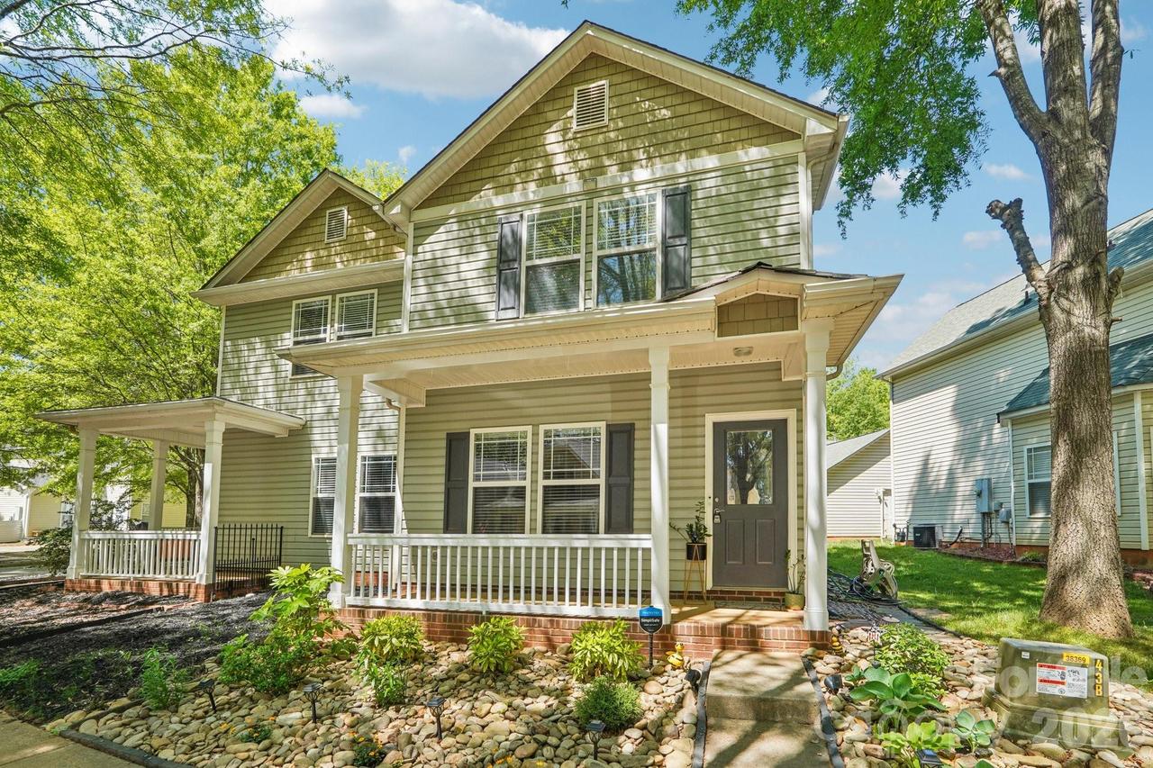 12754 Cross Dale Dr., Huntersville, NC 28078