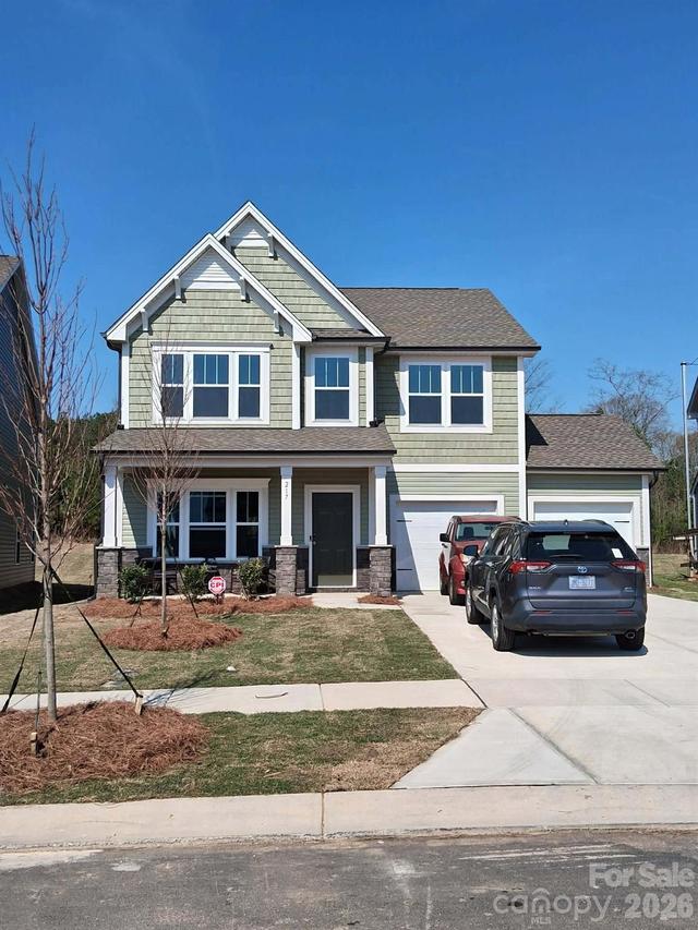 217 Streamside Dr., Red Cross, NC 28097