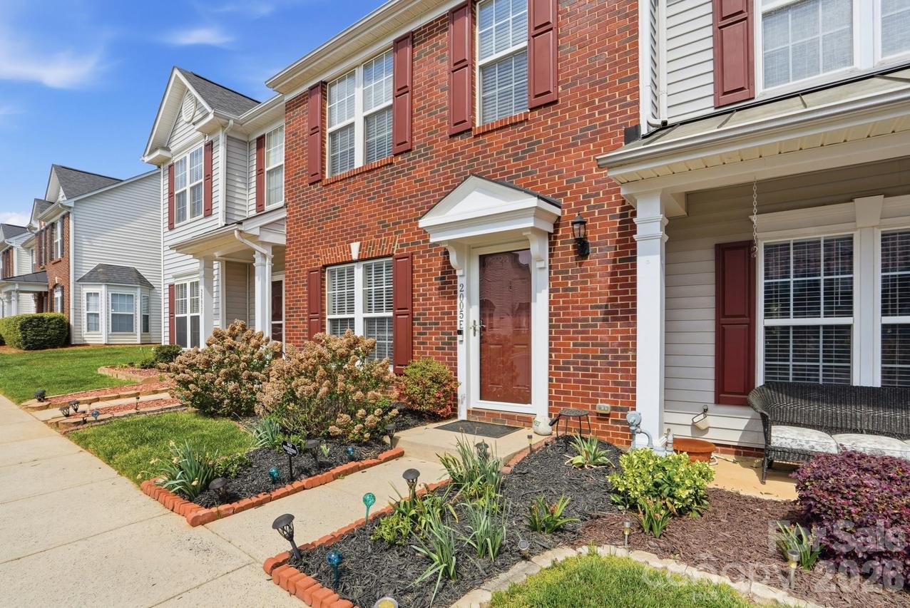 2005 Cramerton Village Dr. #E, Cramerton, NC 28032