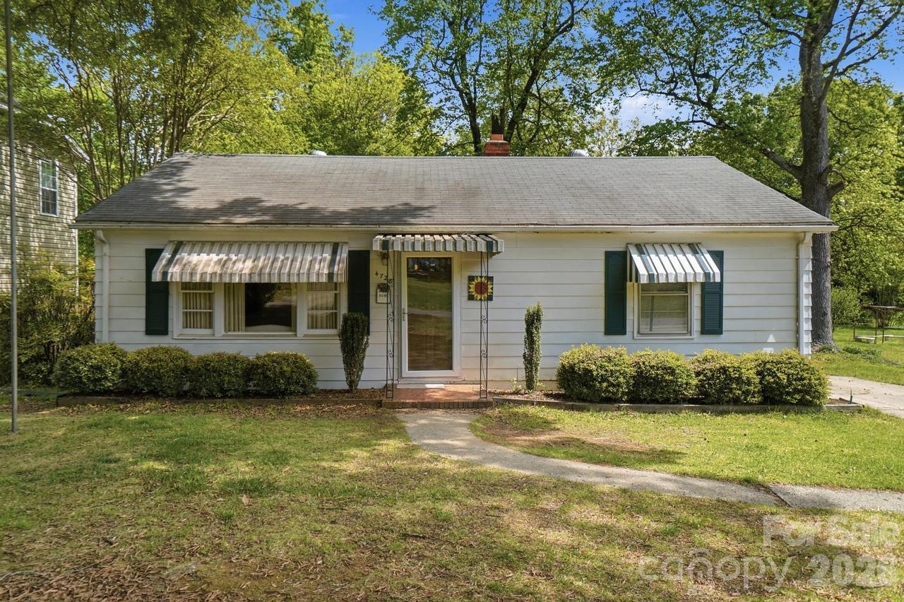 4728 Grasset Ave., Charlotte, NC 28269