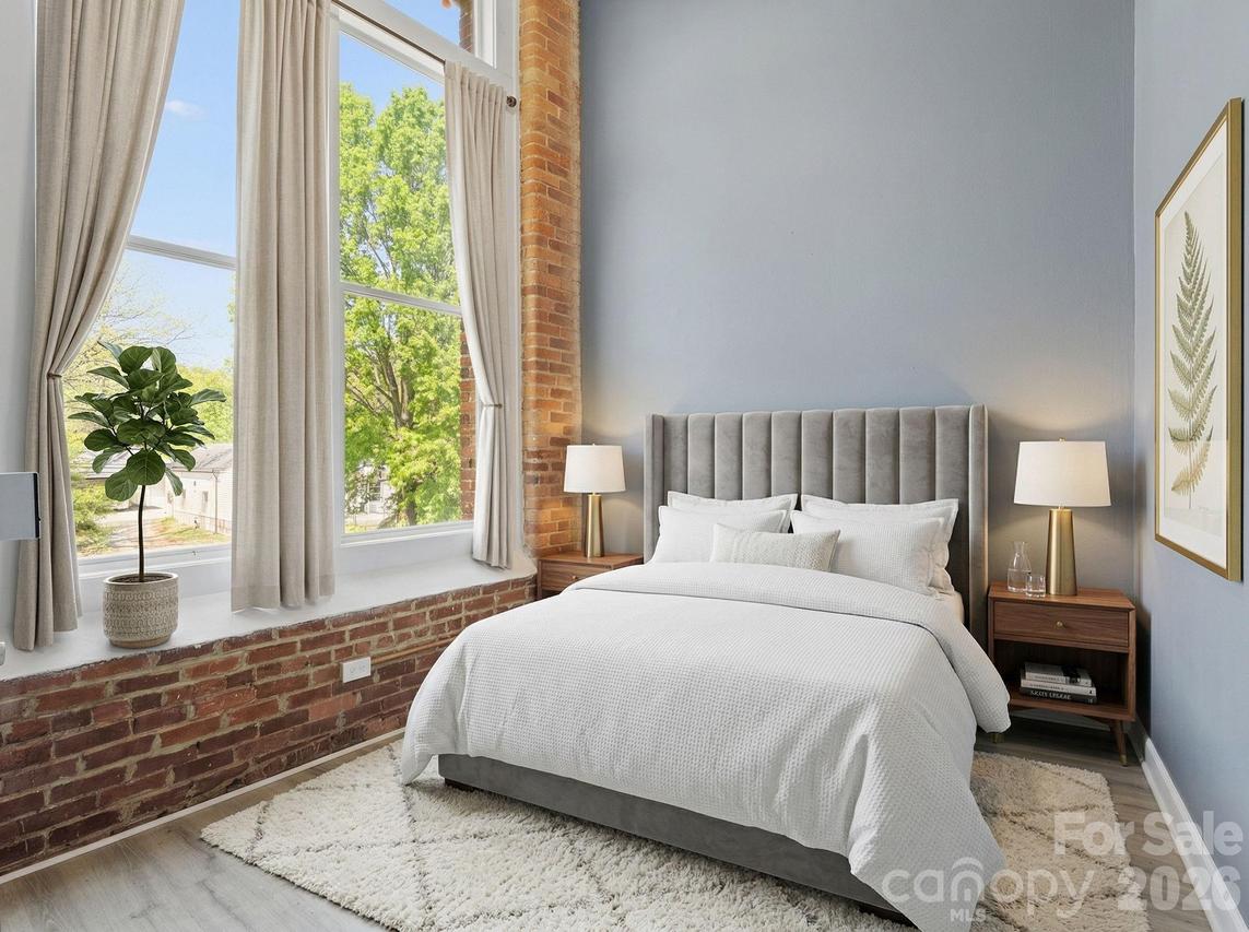 201 S Hoskins Rd. #236, Charlotte, NC 28208