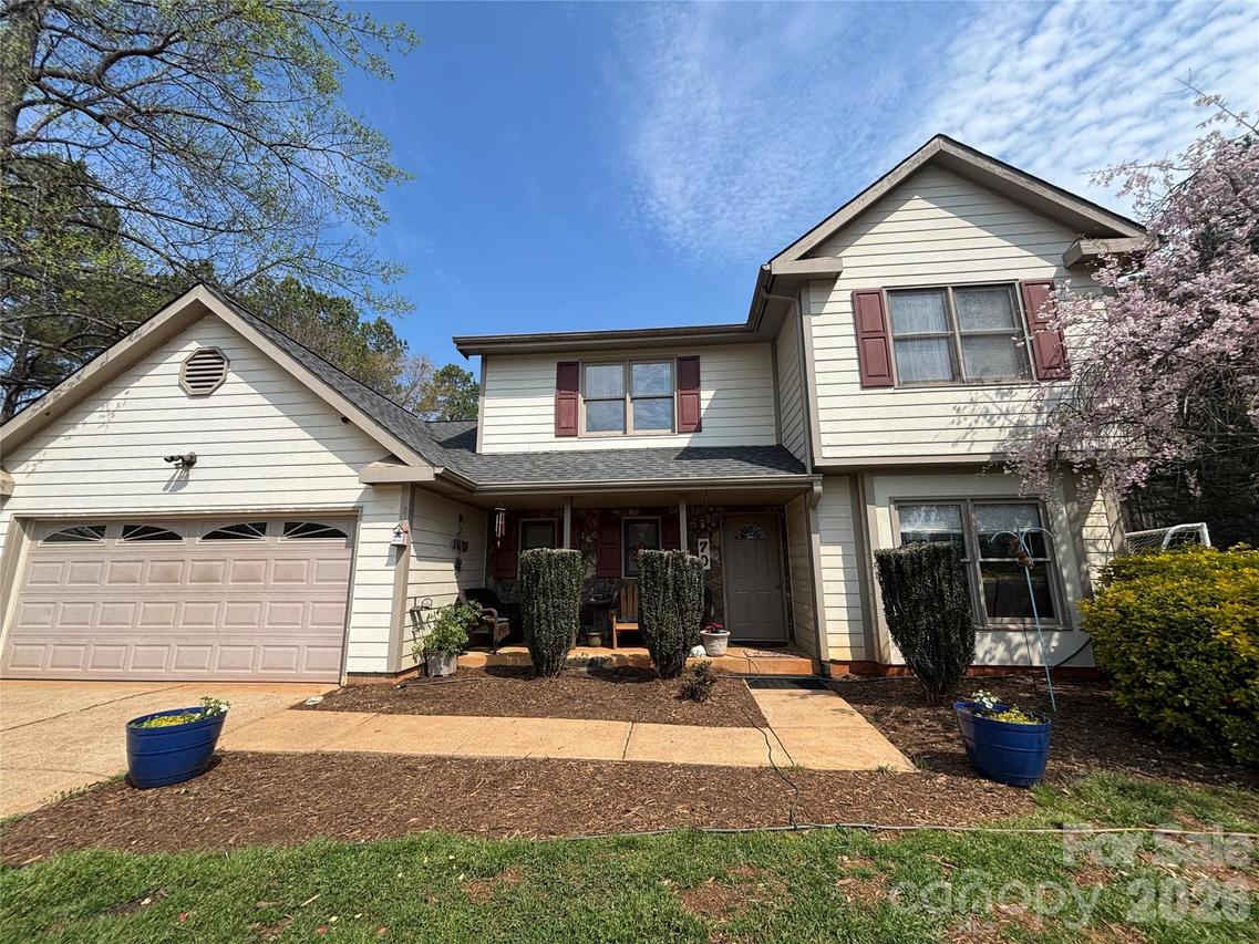 70 Sienna Dr., Hickory, NC 28601