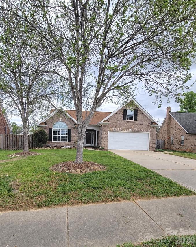 3327 Flagler Cir., Midland, NC 28107