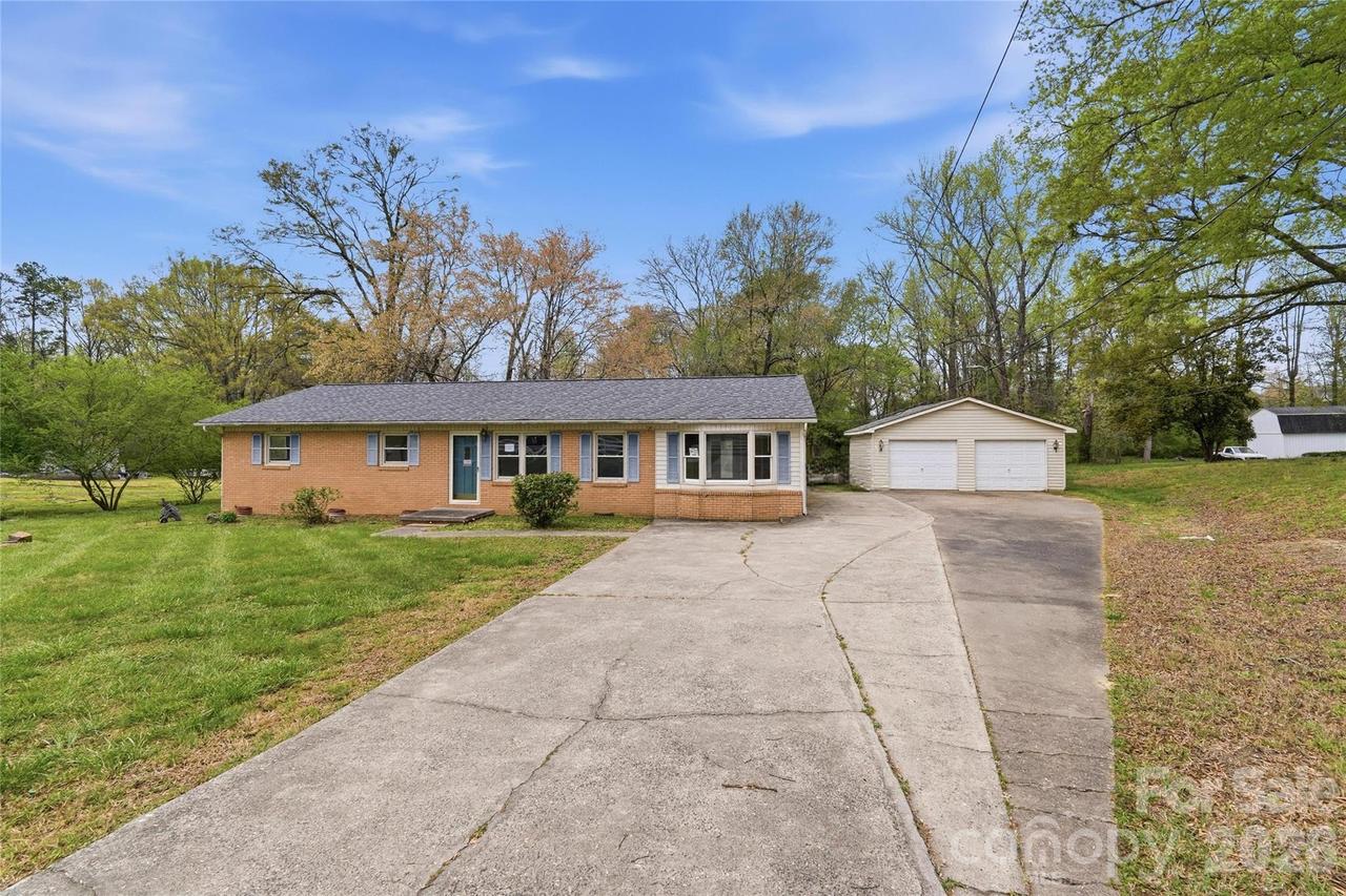 7323 Dallas Cherryville Hwy., Cherryville, NC 28021