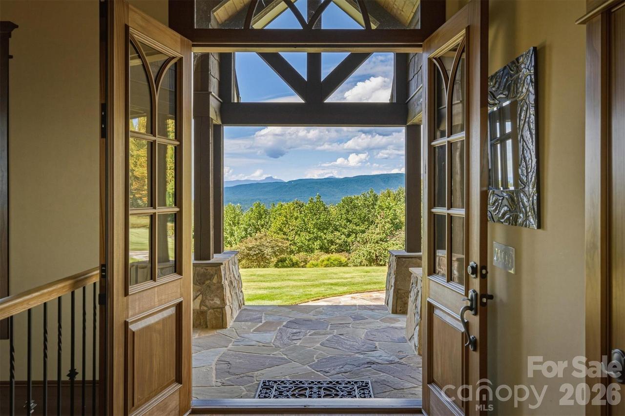 1638 Johns Ridge Pkwy. #144, Lenoir, NC 28645