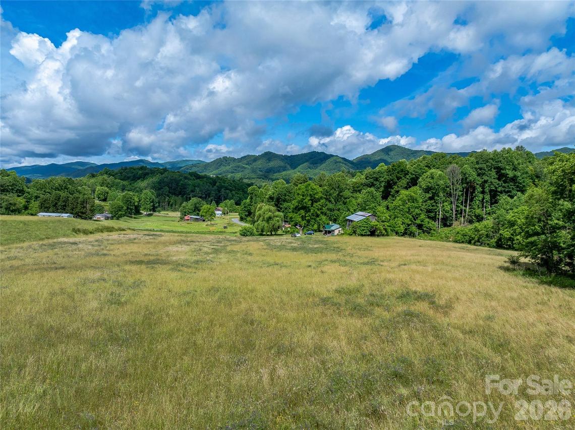330 Tilson Branch Rd., Marshall, NC 28753