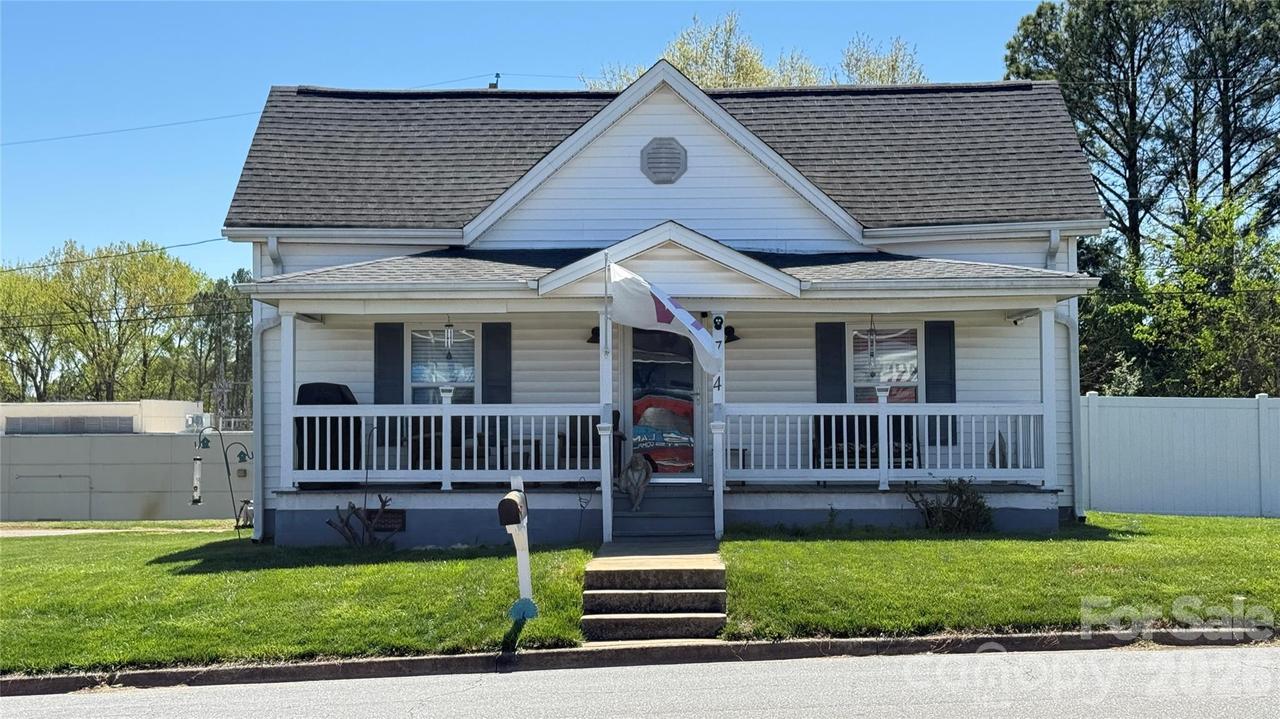 714 Brook St., Belmont, NC 28012