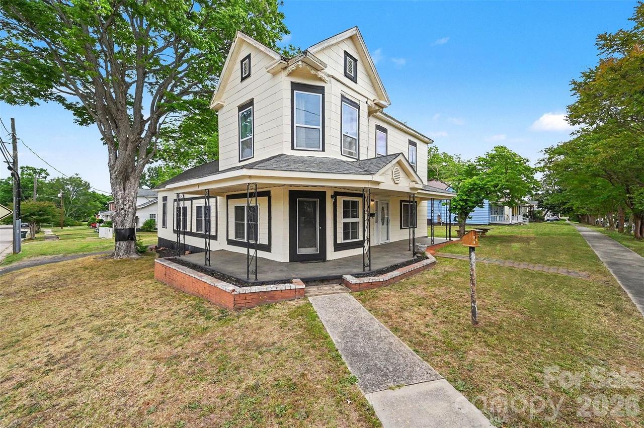 418 S Yadkin Ave., Spencer, NC 28159