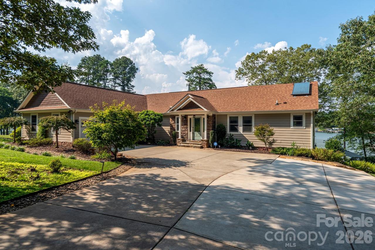 7144 Lynbrook Creek Rd., Denver, NC 28037