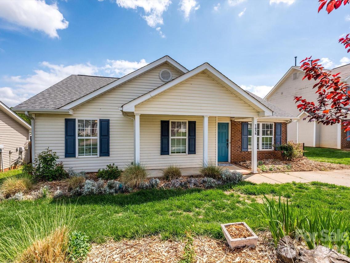 7036 Davis Forest Ln., Charlotte, NC 28262