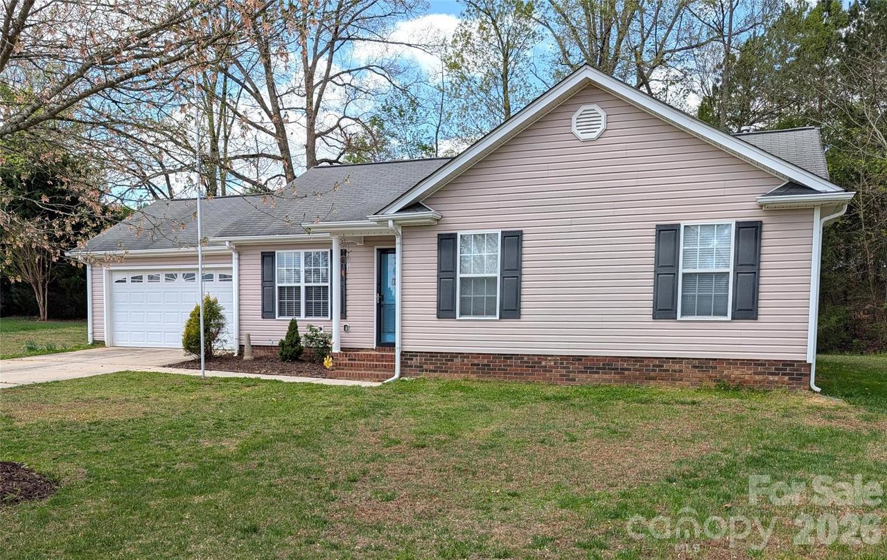 505 Azure Ave., Albemarle, NC 28001