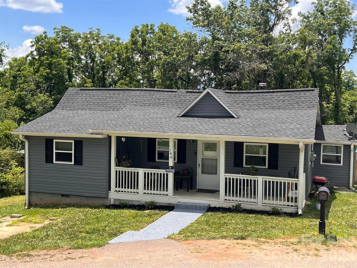 146 Underwood Rd., Canton, NC 28716