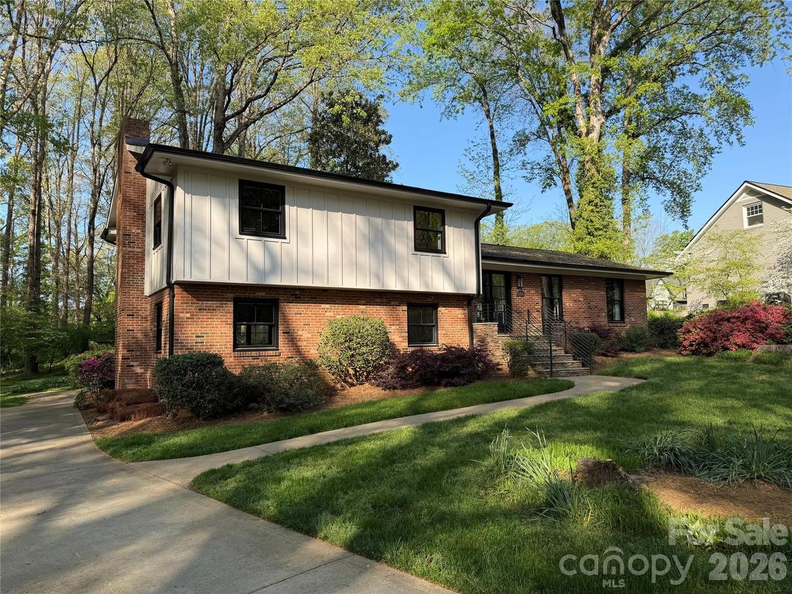 6168 Page Ct., Charlotte, NC 28270