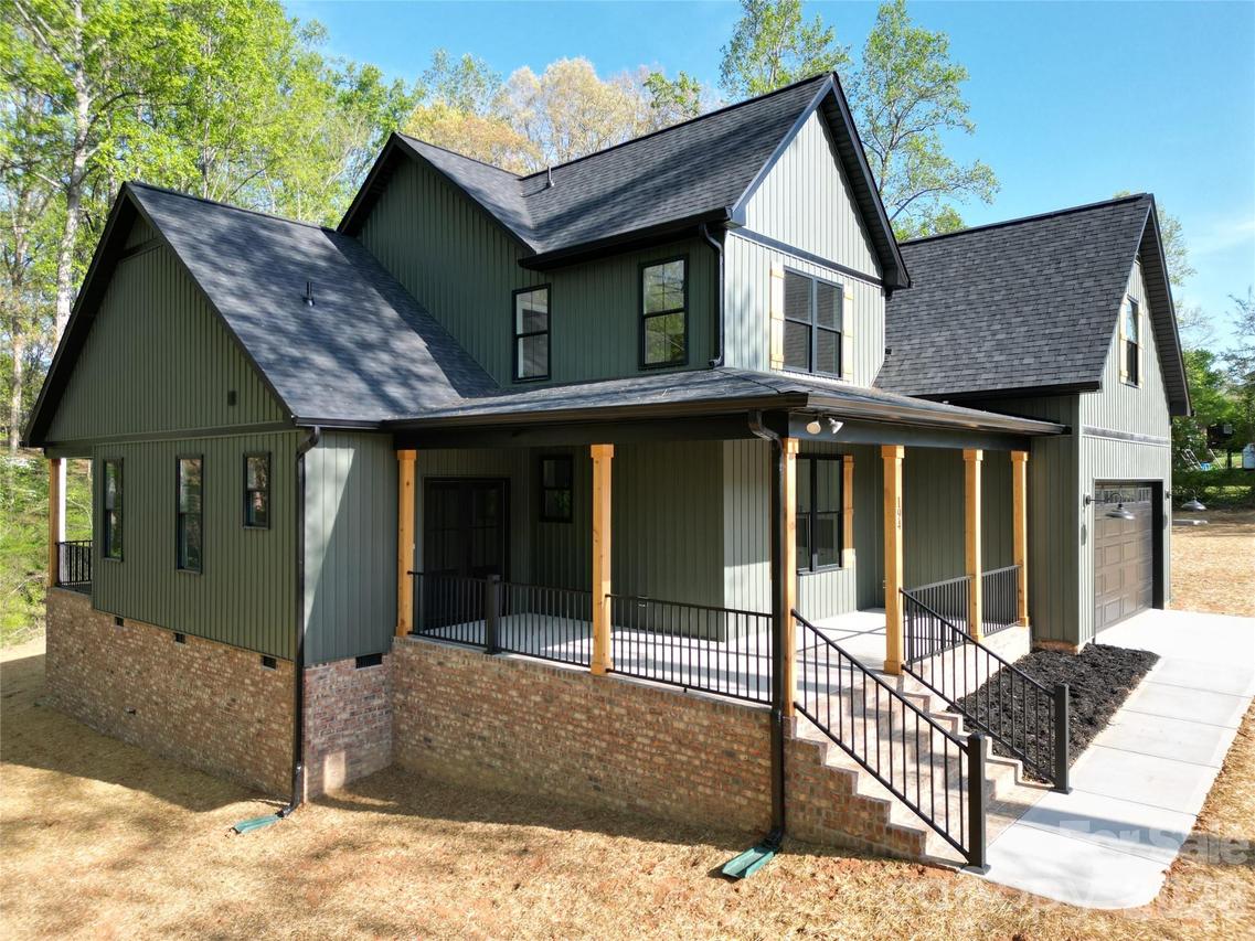 194 Donsdale Dr., Statesville, NC 28625