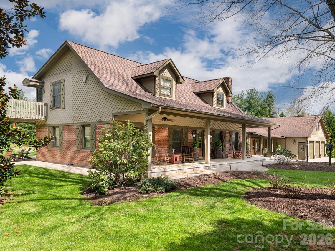 356 Curtis Creek Rd., Candler, NC 28715