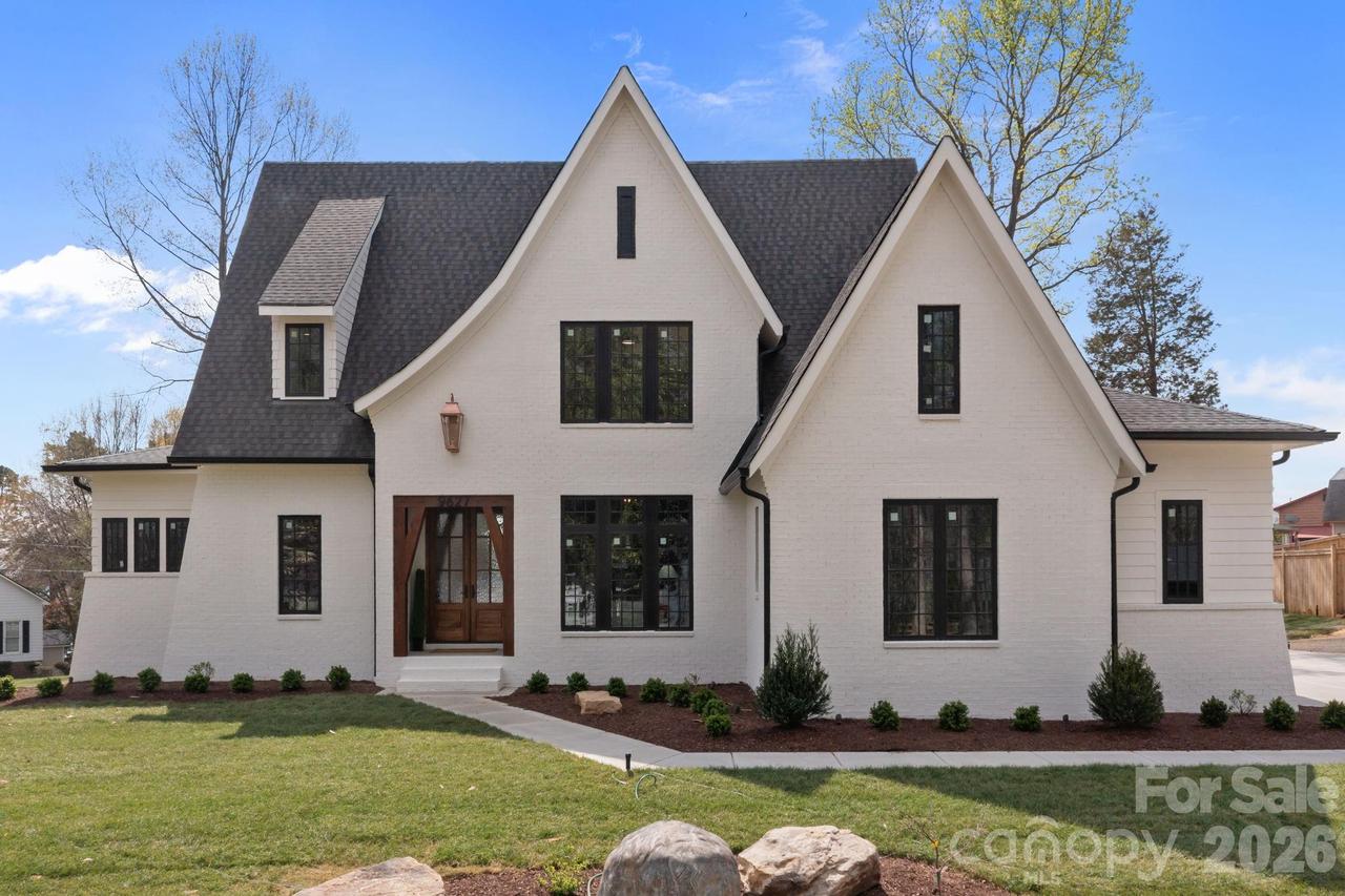 9627 Riviera Dr. #69, Sherrills Ford, NC 28673