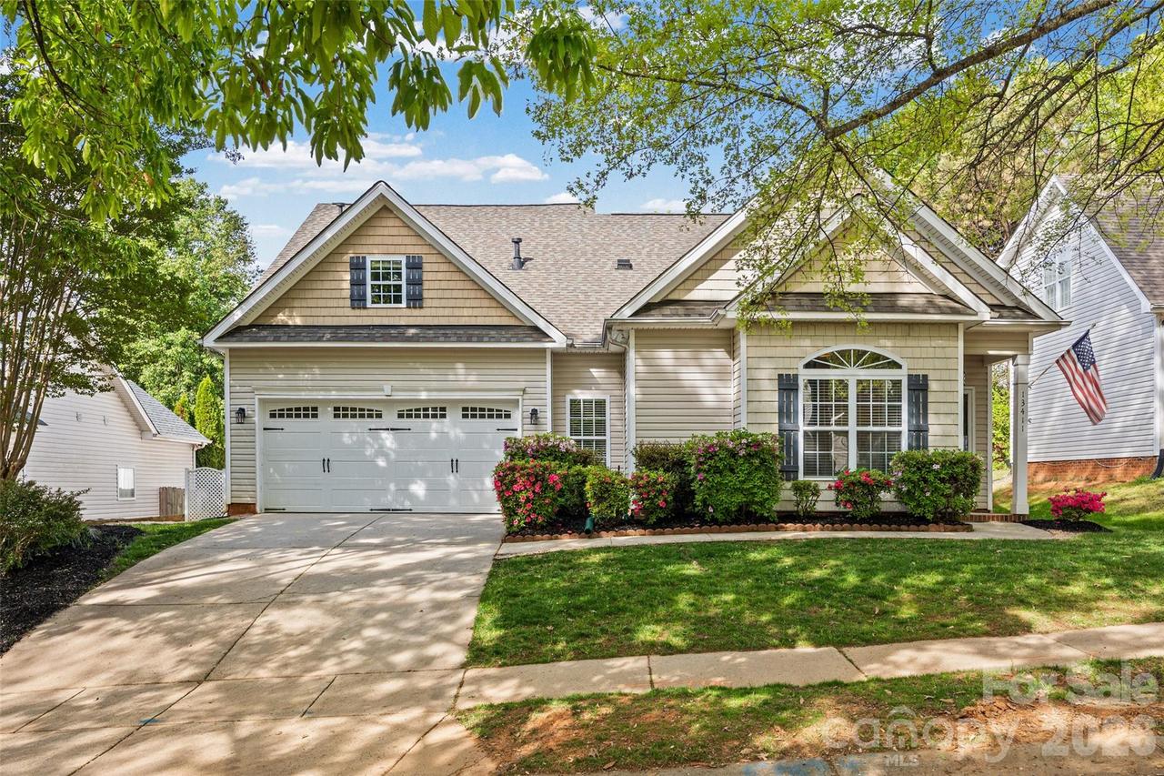 13411 Glencreek Ln., Huntersville, NC 28078