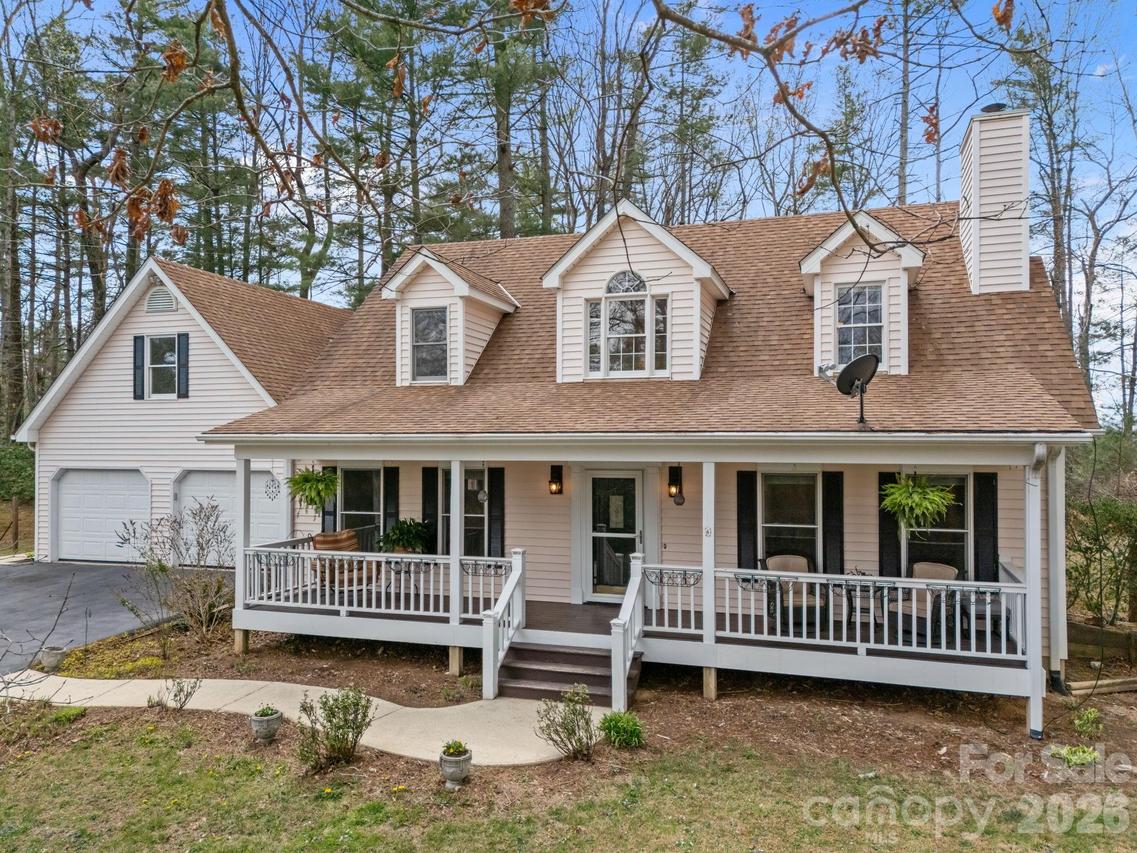 1618 Brookside Camp Rd., Hendersonville, NC 28792