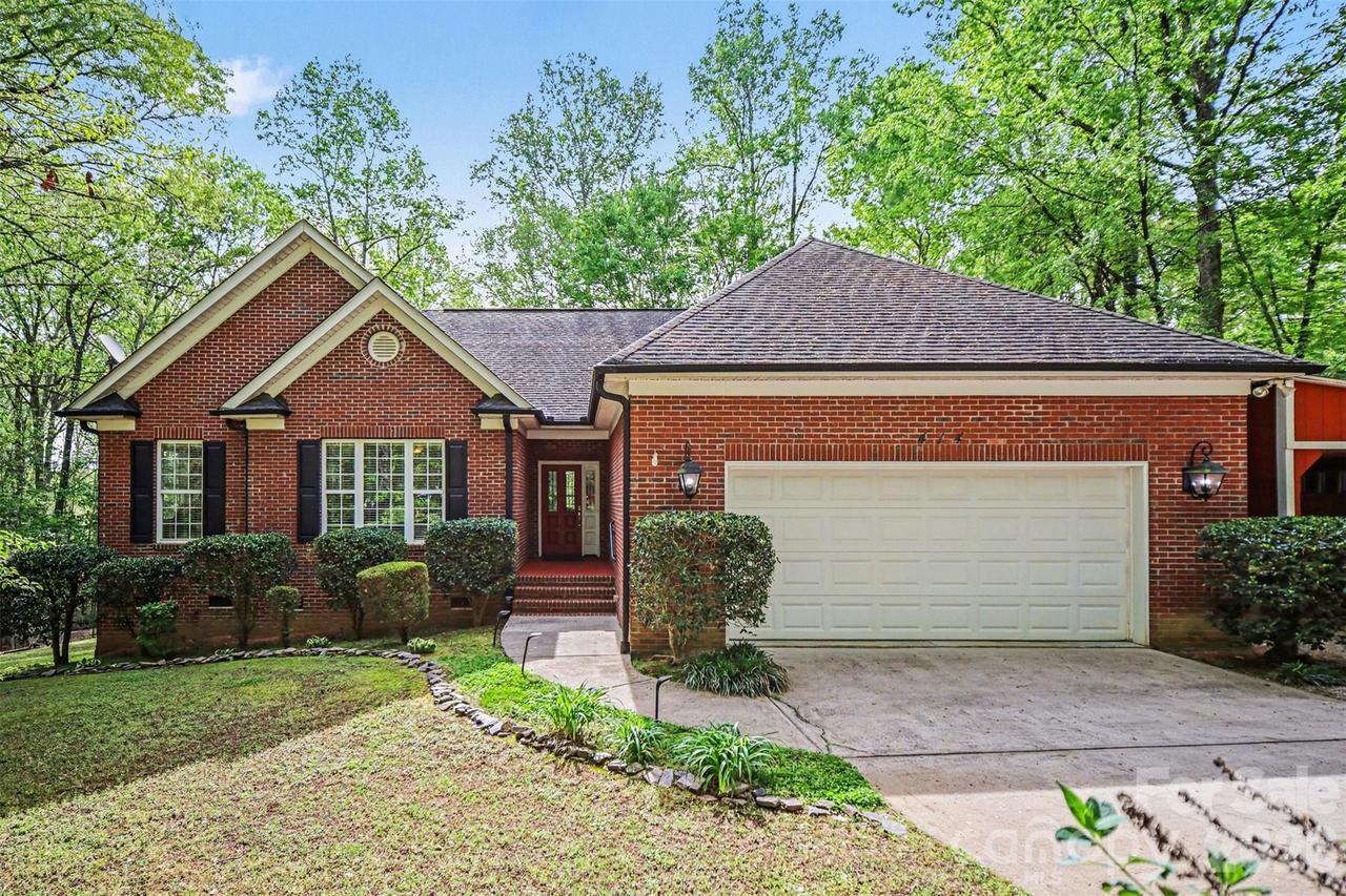 414 Yamasee Rd., Waxhaw, NC 28173