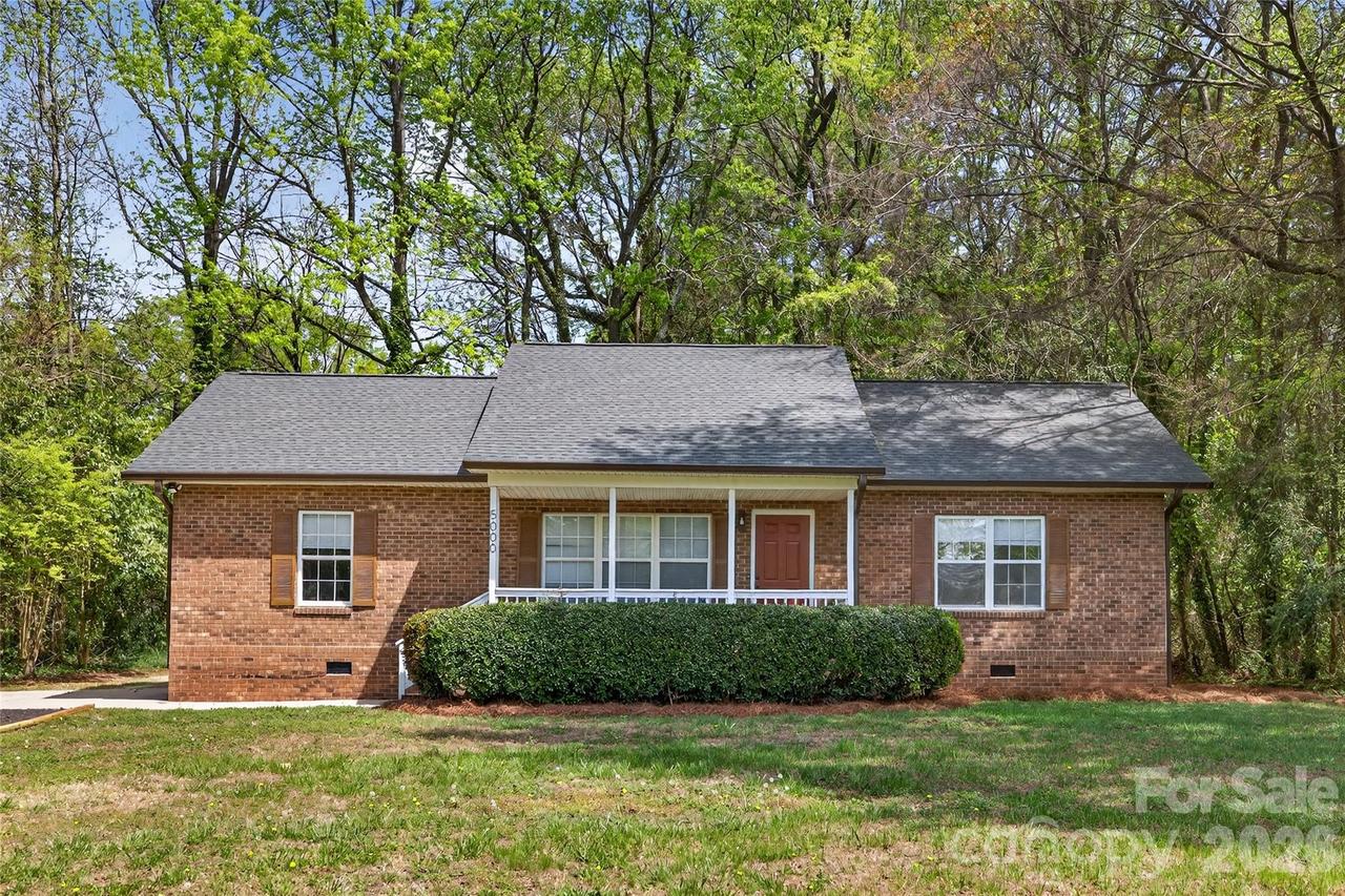 5000 Kerr Ln., Charlotte, NC 28216